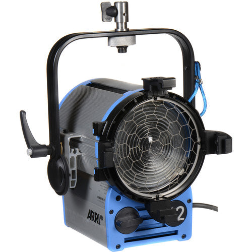 ARRI T2 2000W Location Fresnel (120-240 VAC) - NJ Accessory/Buy Direct & Save