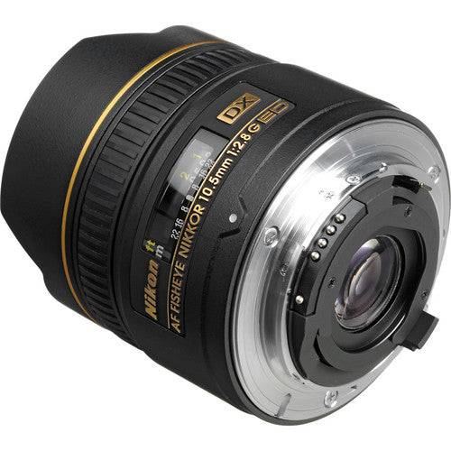 Nikon AF DX Fisheye-NIKKOR 10.5mm f/2.8G ED Lens Rain Bundle