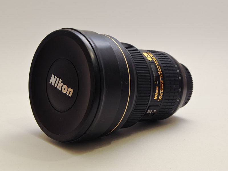 Nikon AF-S NIKKOR 14-24mm f/2.8G ED Lens Professional Kit