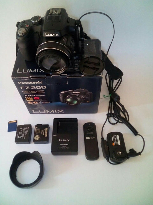 Panasonic Lumix DMC-FZ200 Digital Camera-USED