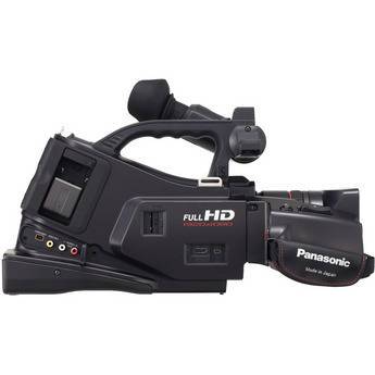 Panasonic AG-AC7 Shoulder-Mount AVCHD Camcorder