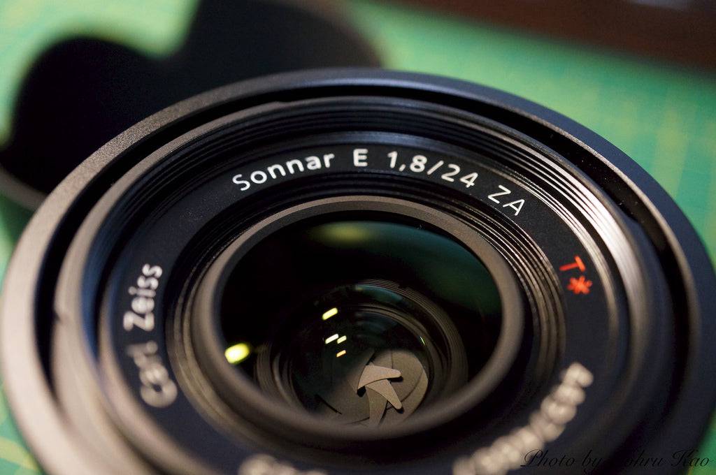 Sony Sonnar T* E 24mm f/1.8 ZA Lens