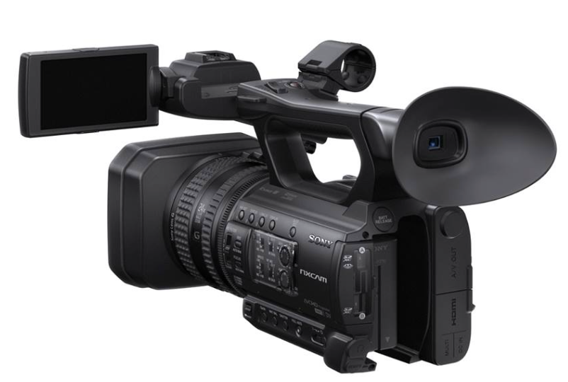 Sony HXR-NX100 HD NXCAM Camcorder with Atomos Ninja Flame 7&quot; Accessory Bundle