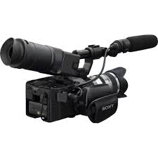 Sony NEX-FS100UK Camcorder w/18-200mm Lens USA